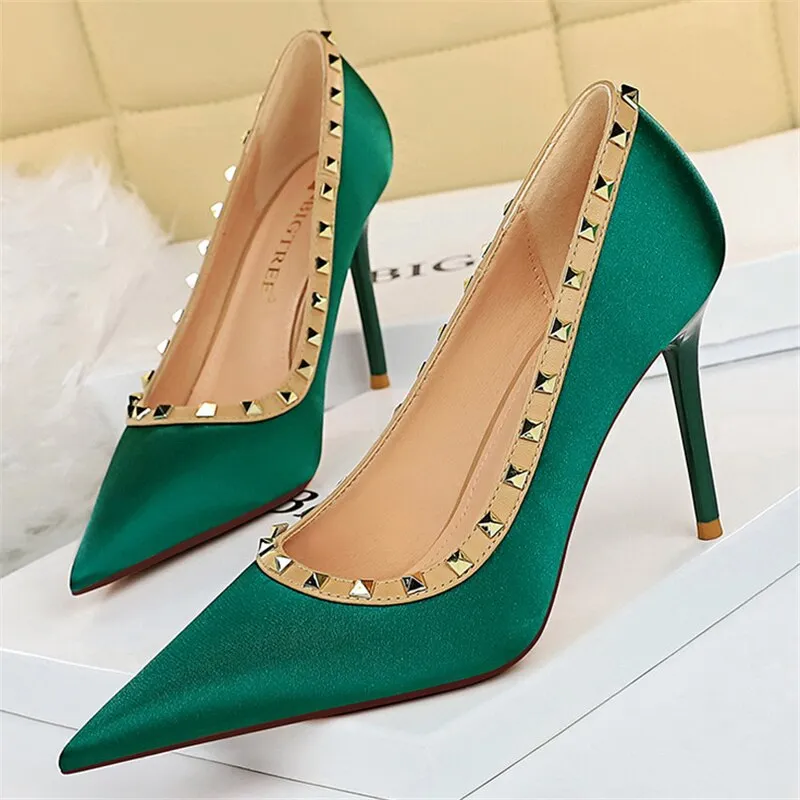 Amozae-2024 Fashion Women 9.5cm High Heels Shoes Green Rivets Office Satin Silk Pumps Lady Scarpins Plus Size 34-43 Quality Party Shoes