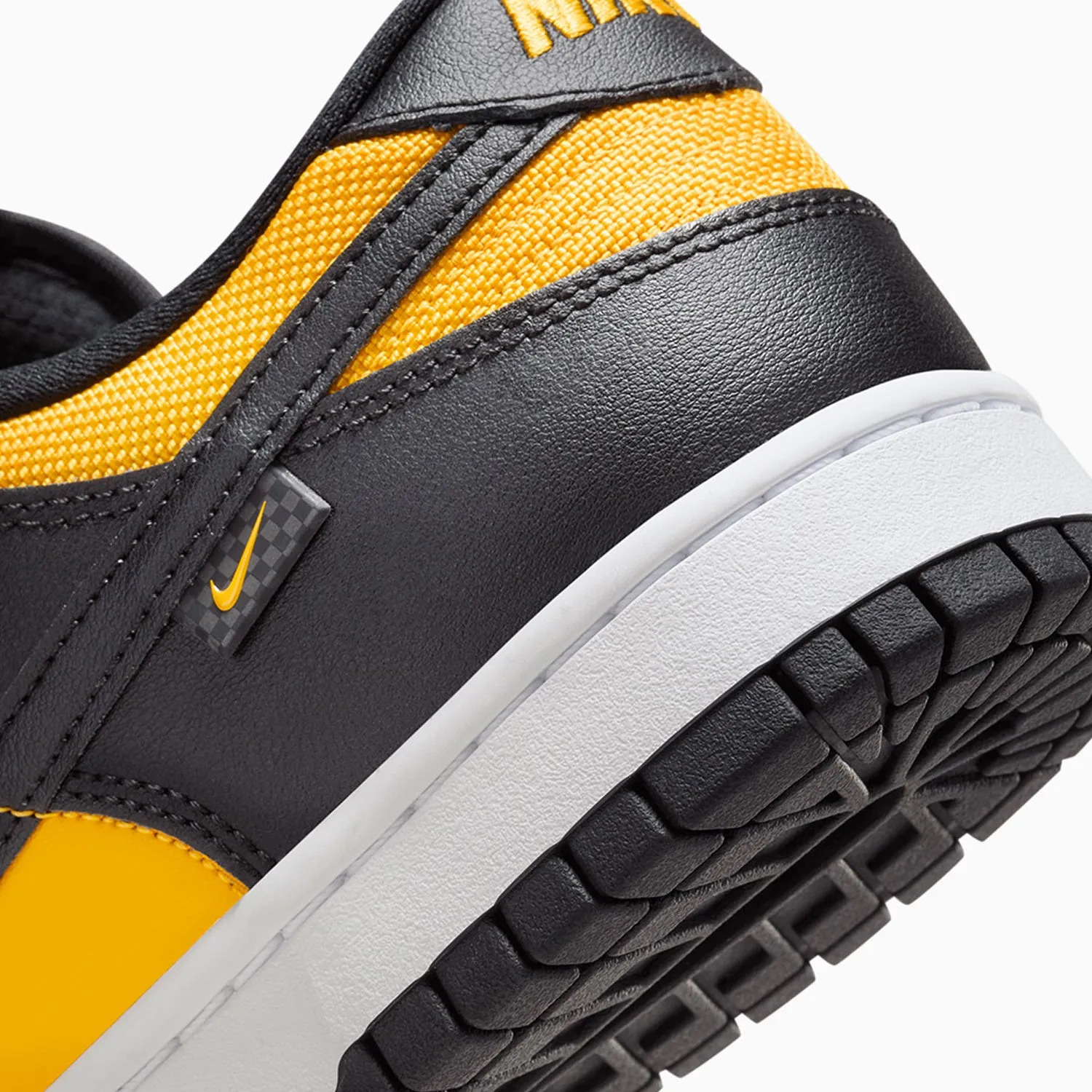 Men's Dunk Low "Black University Gold"