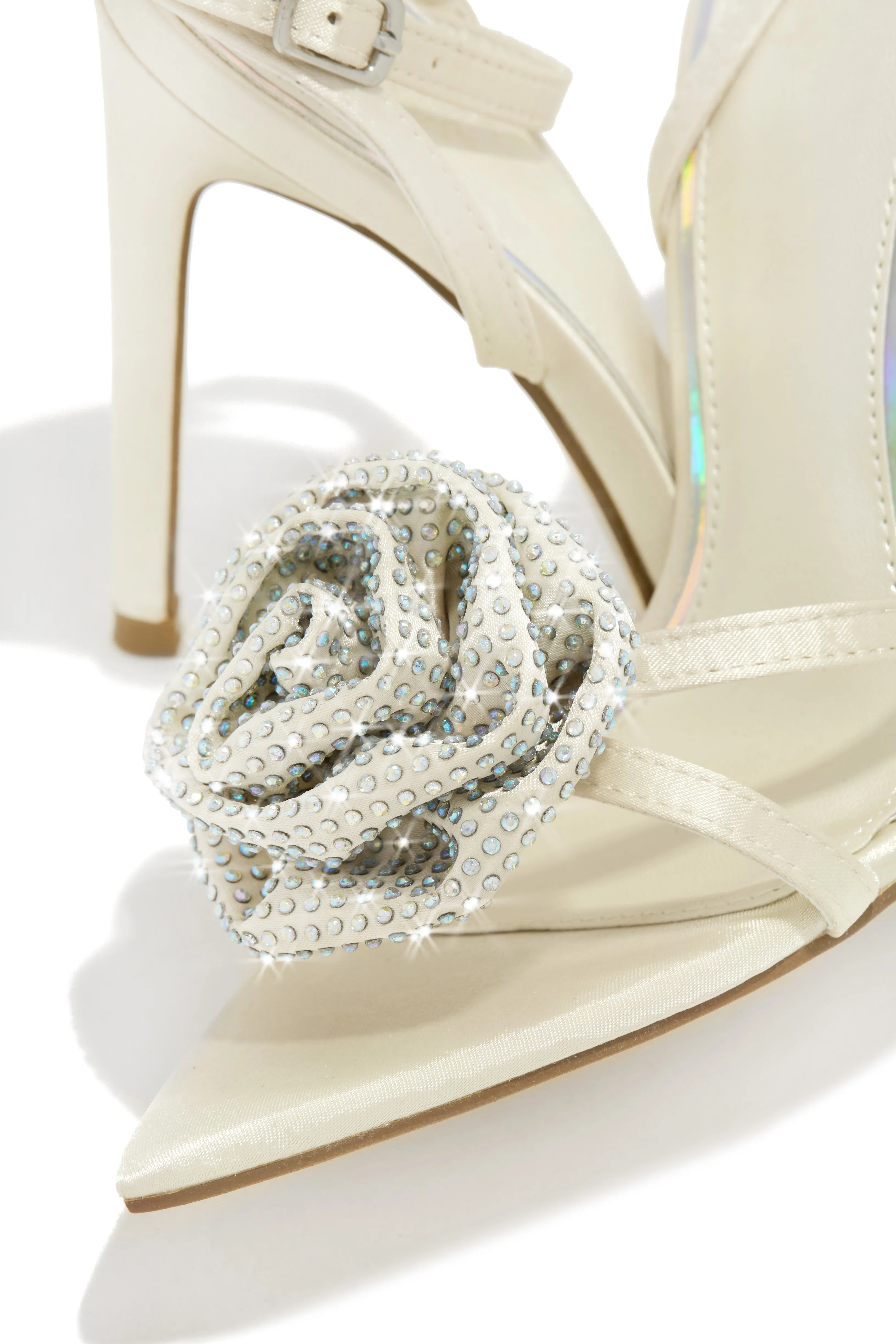 Rose Embellished Rose High Heels - Ivory