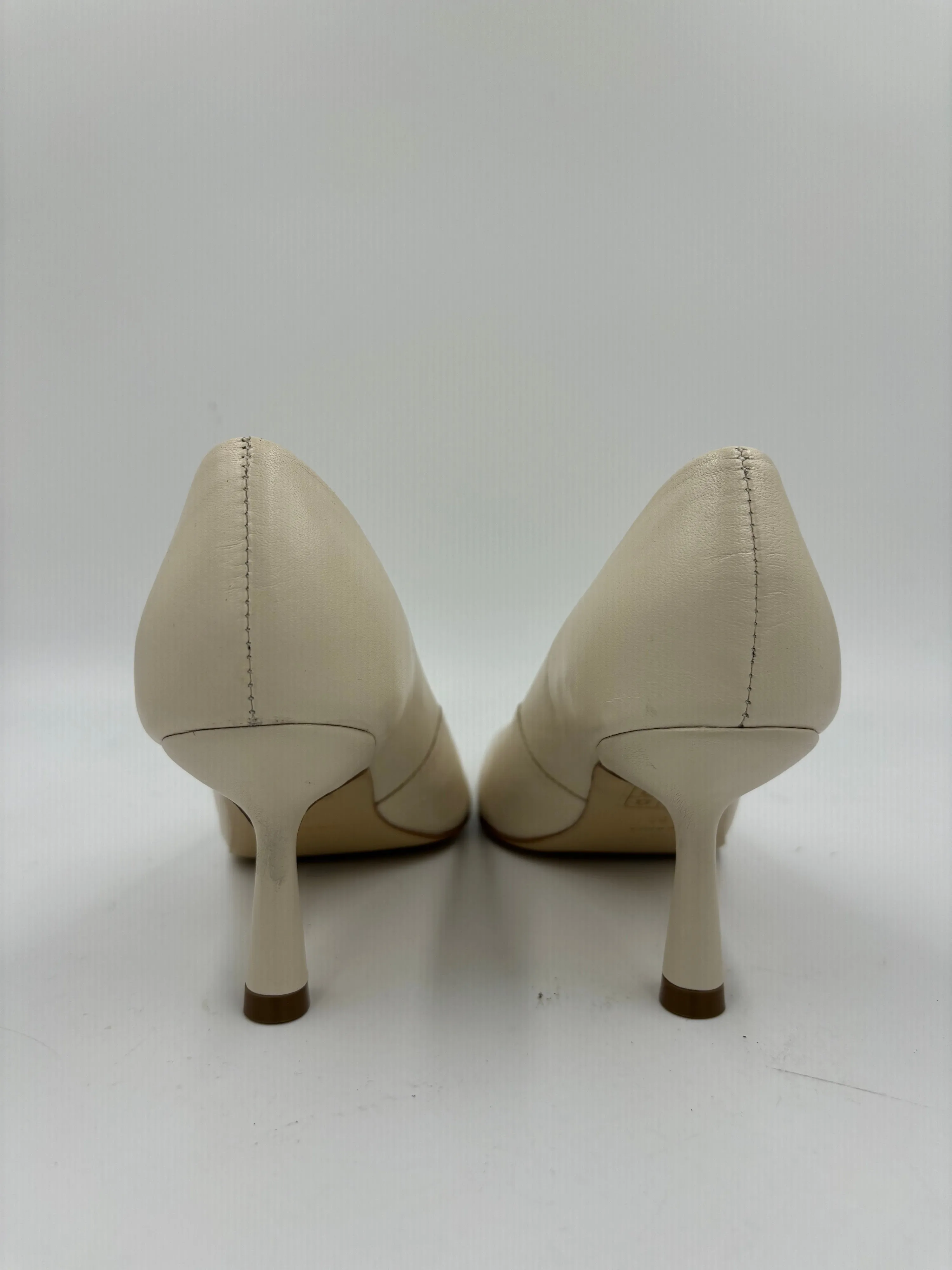 Second Hand Alegre Beige Pump 36