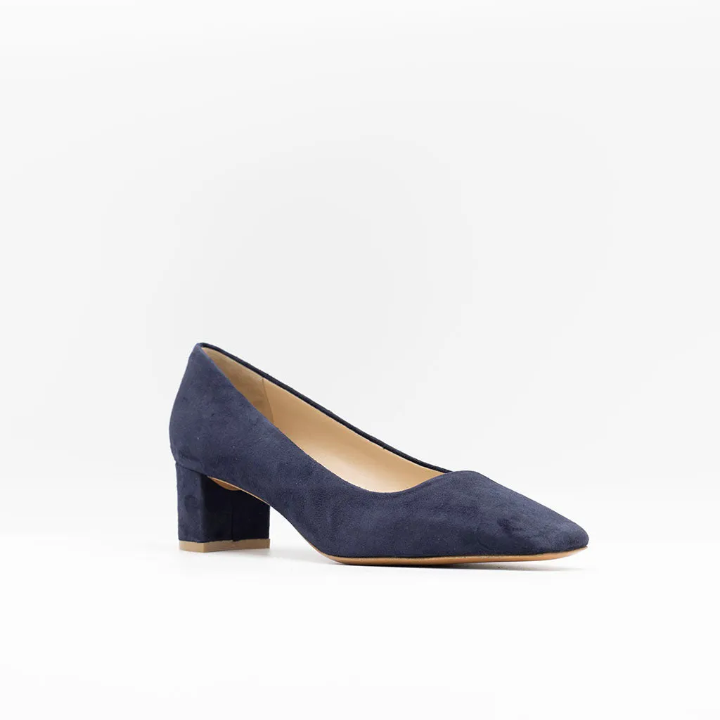 Square-toe pumps navy suede