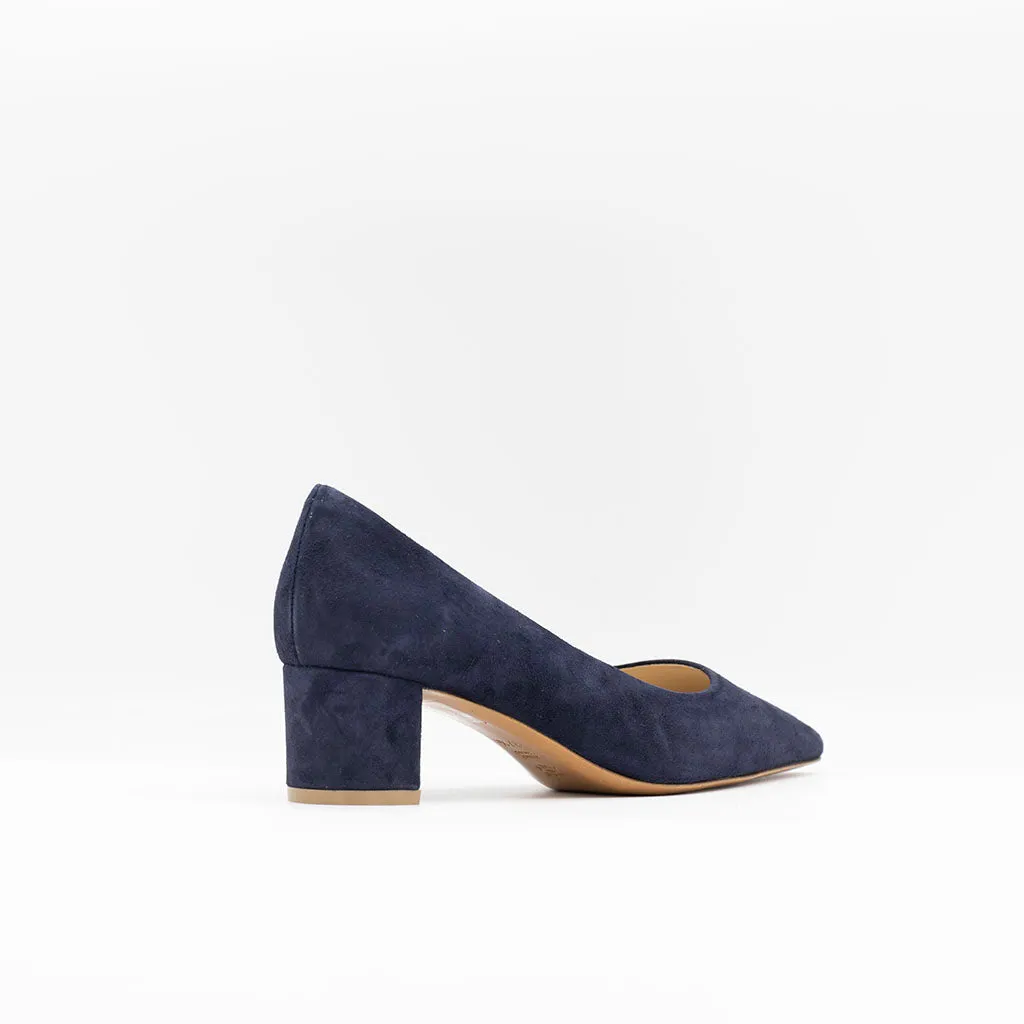 Square-toe pumps navy suede